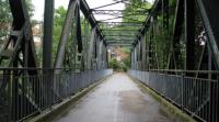Über die Leinebrücke